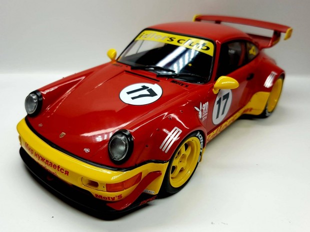 1/18 Porsche 911 RWB Solido kiads autmodell 