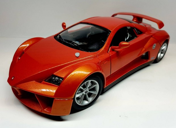 1/18 Prima Giugiaro Design Burago kiads autmodell 