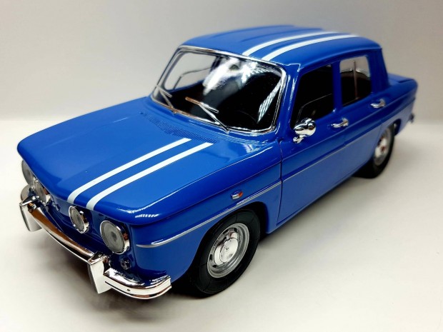 1/18 Renault 8 Solido kiads autmodell 