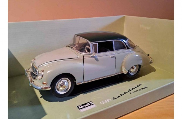 1:18 Revell Audi Auto Union modell