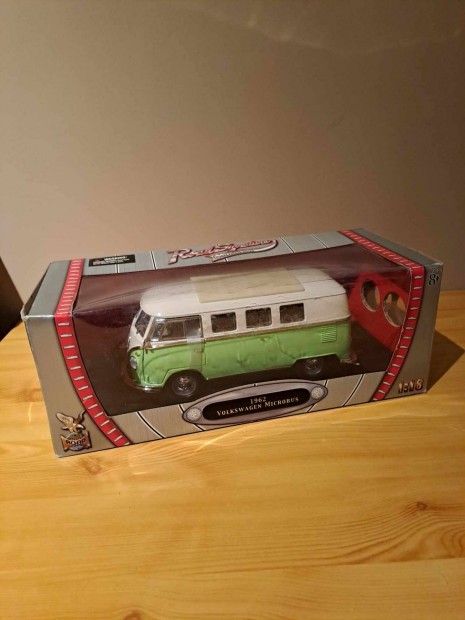 1:18 Road Signature Volkswagen Microbus modell 1/18