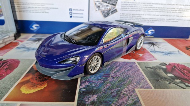 1:18 Solido Mclaren 600 LT Coupe Modellaut lila szn