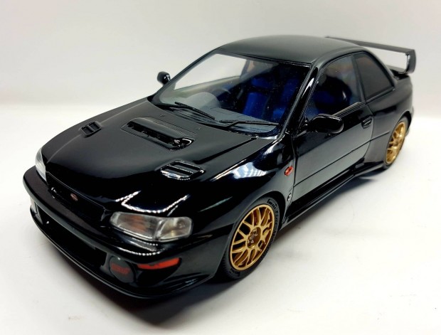 1/18 Subaru Impreza 22B Solido kiads autmodell 