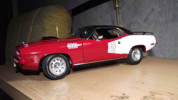 1:18 USA Aut modell 1971 Plymouth Hemi Barracuda ACME