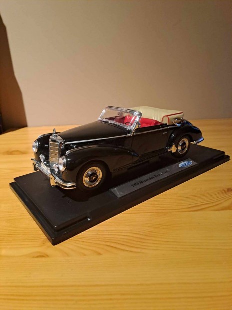 1:18 Welly Mercedes-Benz 300S 1955 modell