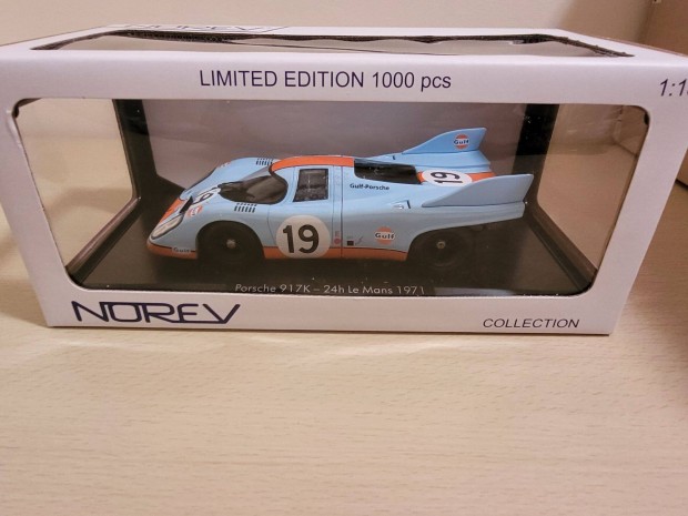 1/18-as versenyautó modellek