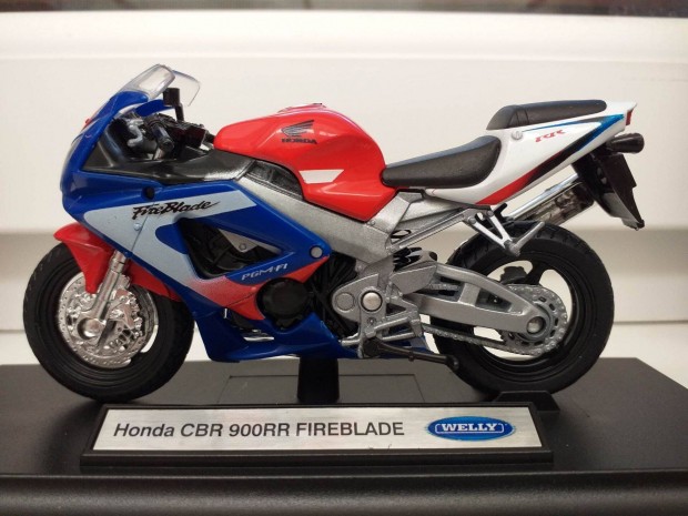1/18 motor modell Honda CBR 900RR Fireblade