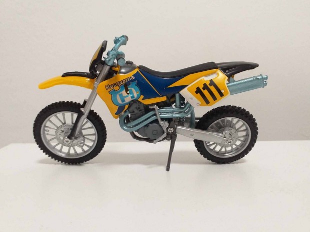 1/18 motor modell Husqvarna SM610