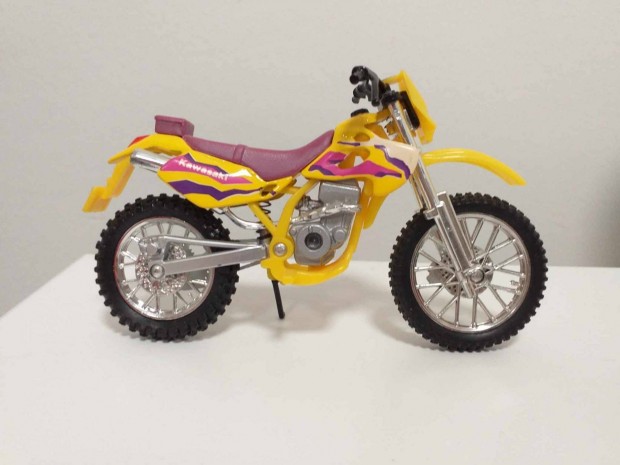 1/18 motor modell Kawasaki Klr 650 Maisto