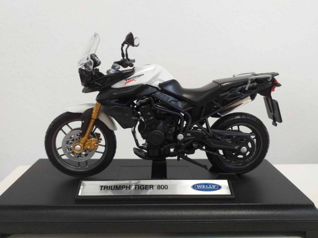 1/18 motor modell Triumph Tiger 800