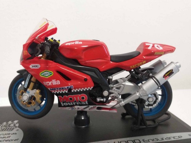 1/18 motor modell, makett Aprilia RSV 1000 Endurance #70