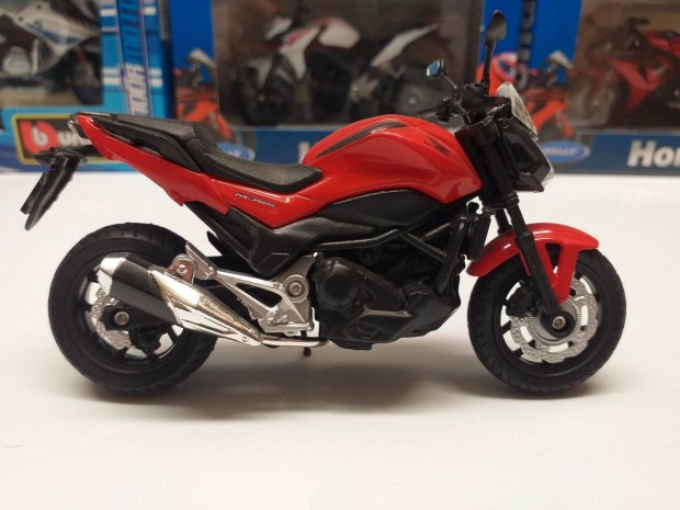 1/18 motor modell, makett Honda NC 750S 2018