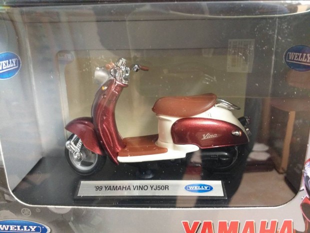 1/18 motor modell, makett Yamaha Vino Yj50R