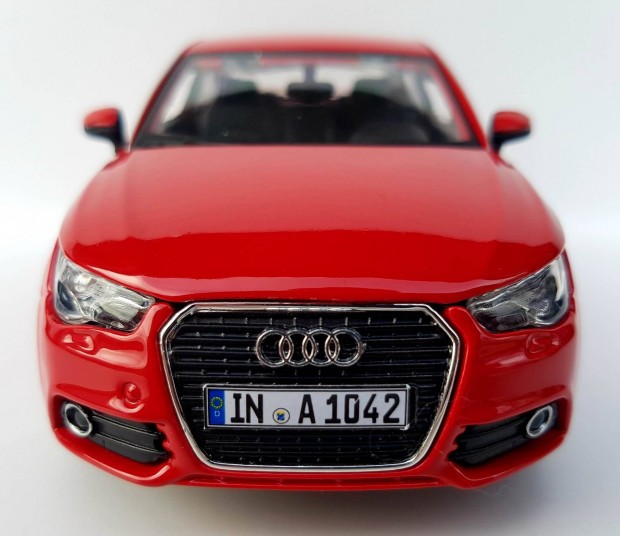 1/24 Audi A1 autmodell 