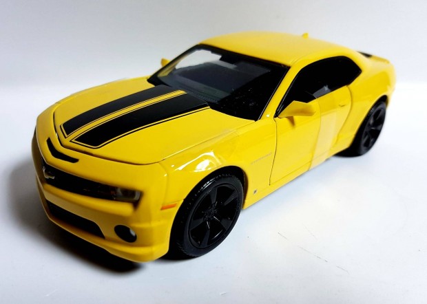 1/24 Chevrolet Camaro (2010) autmodell 