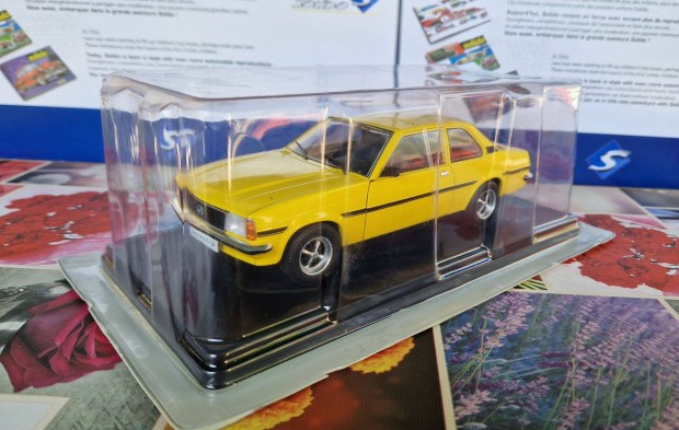 1:24 Hachette Opel Ascona B 1.9 SR 1975 Modellaut