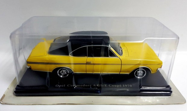 1/24 Opel Commodore A GS/E Coupe autmodell