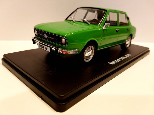 1/24 Skoda 105L Hachette kiads autmodell 