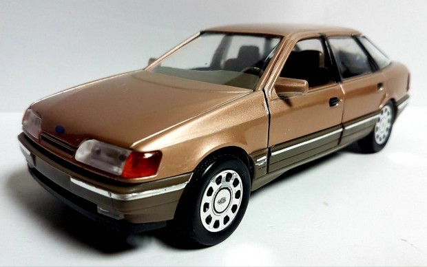 1/25 Ford Scorpio 28i autmodell 