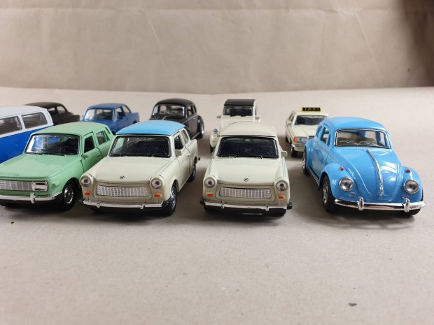 1:32 Welly s Kingsmart Trabant , Wartburg , Jeep stb - 12 db Egyben