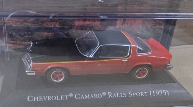 1:43 1/43 Chevrolet Camaro Rally Sport - 1975 piros/fekete