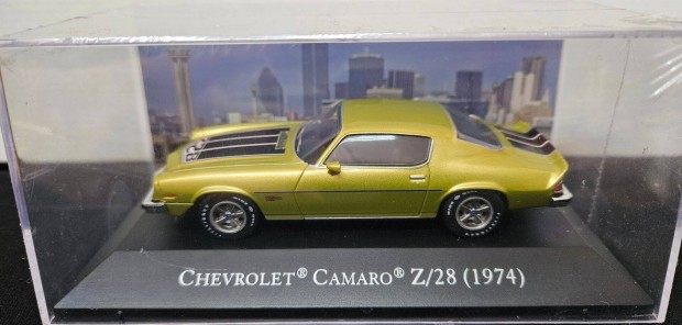 1:43 1/43 Chevrolet Camaro Z/28 - 1974 aranysrga/fekete