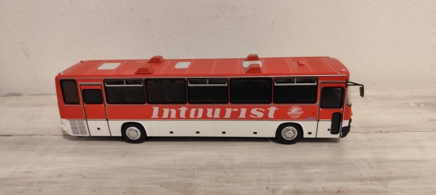 1/43 Demprice Ikarus 250.59 Intourist autbusz modell