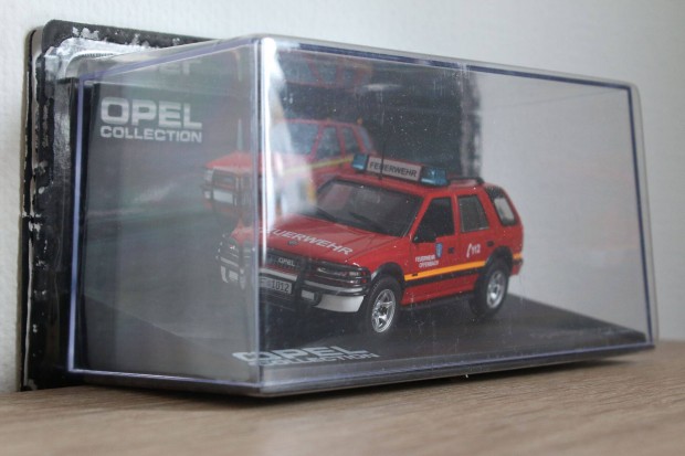 1:43 Eaglemoss Opel Frontera Feuerwehr tzolt modellaut