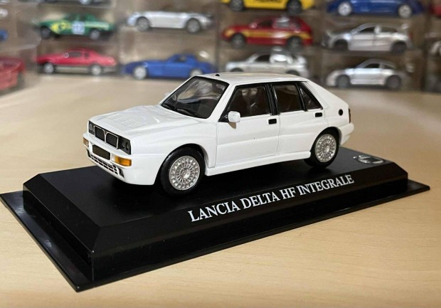 1:43 Lancia DELTA HF Integrale a legenda!!Ixo modell gyári gyónyórű