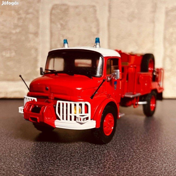 1:43 Mercedes Tzolt 1/43 Mercedes-Benz Unimog aut modell