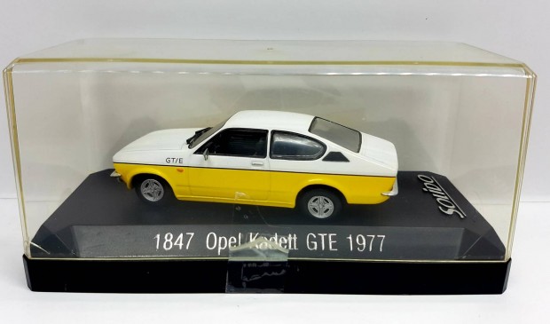 1/43 Opel Kadett GTE autmodell 