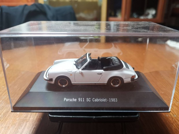 1/43 Porsche 911 SC Cabriolet - 1983