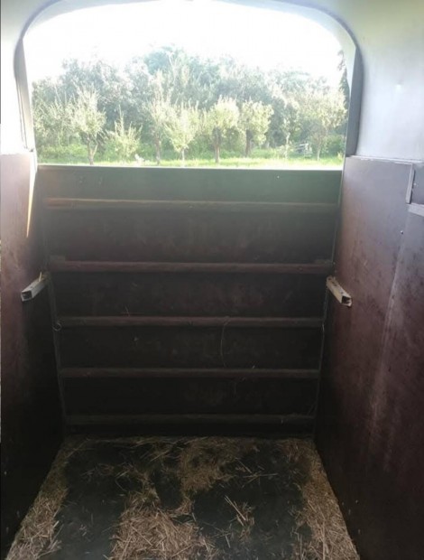 1,5 l�sz�ll�t� elad� illetve cserelhet�