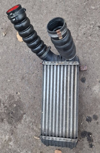 1.6TDCi Ford C-Max2 Intercooler elad