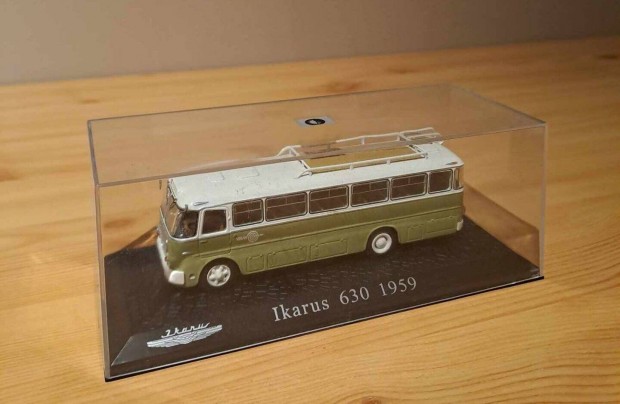 1:72 Atlas Ikarus 630 busz modell