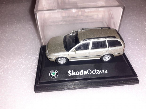 1/72 Cararama Hongwell Skoda Octavia I Kombi