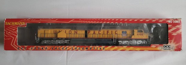 1:87 Bachmann EMD DD40AX Diesel mozdony