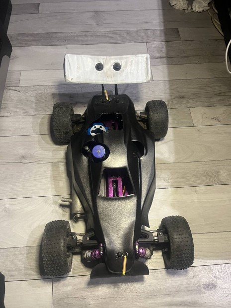 1/8 rc buggy