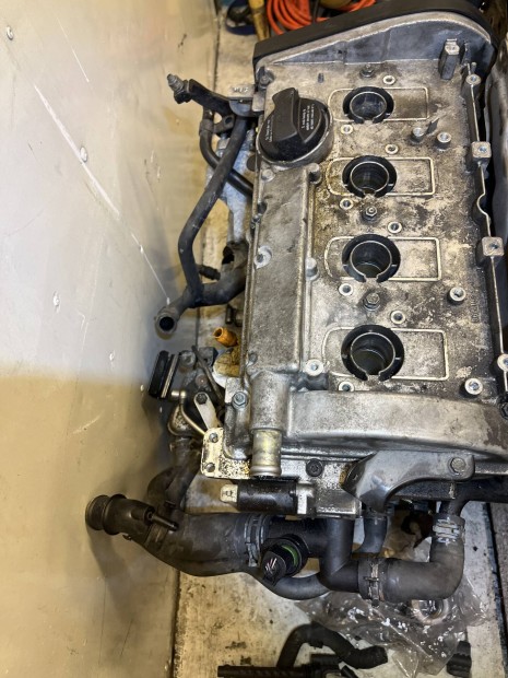 1.8t AMK motor elad