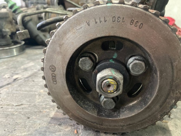 1.9 Tdi adagoló bordáskerék