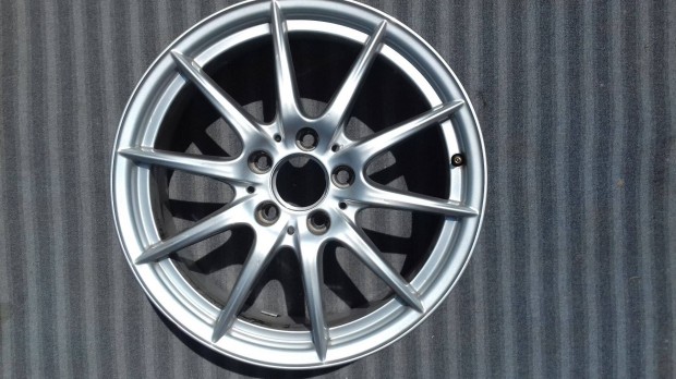 1 db 17 col A 246 401 01 02 gyári Mercedes alufelni A2464010102