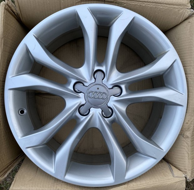 1 db Audi A3 8P gyári alufelni