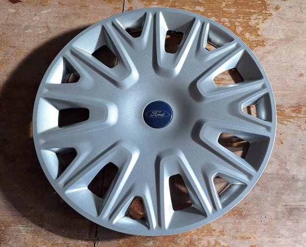 1 db Gyári Ford Disztárcsa 16 colos.méretben