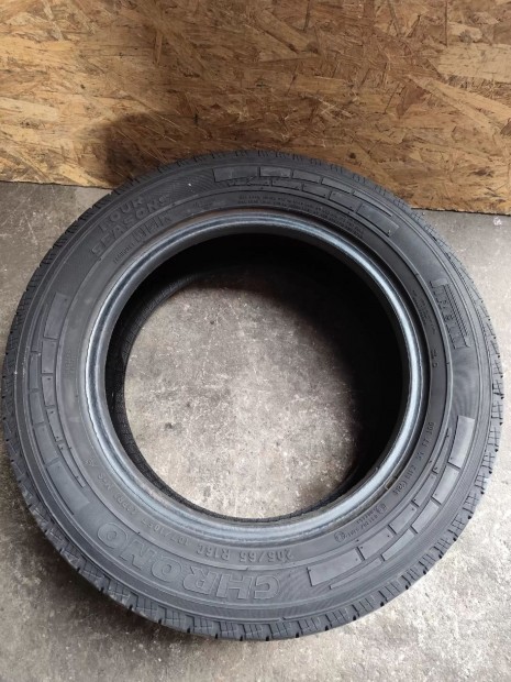 1 db PIRELLI chrono FOUR seasons 195 70 15 C NY�RI gumi 7 mm 75% 1005
