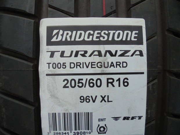 1 db j 205/60 R 16-os Bridgestone 2023-as nyri gumi elad
