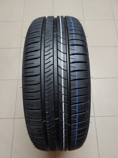 1 db, j, nyri 205/55 R16 Michelin Energy Saver