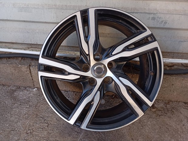 1 db gyri Volvo alufelni 5x108 7,5x18 ET52,5