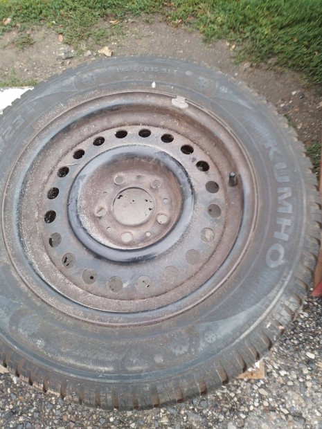 1 db kerék 195/65 R15