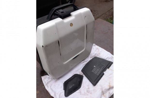 1 db rendrsgi BMW motor oldal doboz koffer gls foxpost is