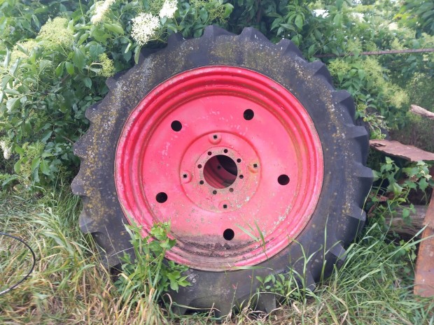 1 db traktor kerék 13×6-38
